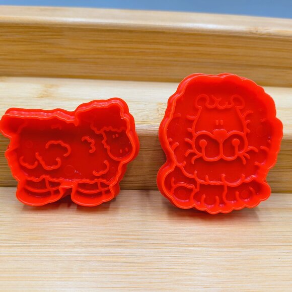 Vtg Kenner GMFGI Animal Ark Play Doh Cookie Cutters Camel Lion Horse Sheep Bear - Picture 3 of 5